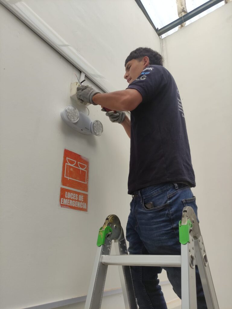 Imagen de WhatsApp 2025-04-19 a las 21.45.29_9dbcfe62