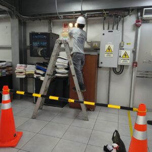 luces de emergencia requisito legal